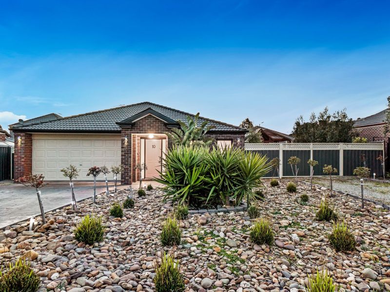 10 Lancely Green, Caroline Springs VIC 3023, Image 0