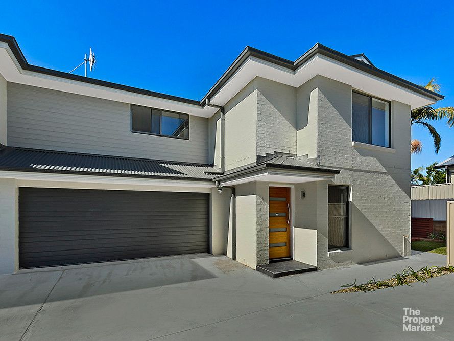 3 bedrooms Townhouse in 3/7 Koonah Avenue BLUE BAY NSW, 2261