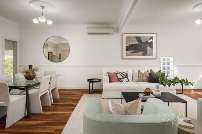 35 Empress Terrace Bardon 4065 - Image 4