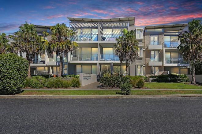 Picture of 4/13-17 Beach Road, HAWKS NEST NSW 2324