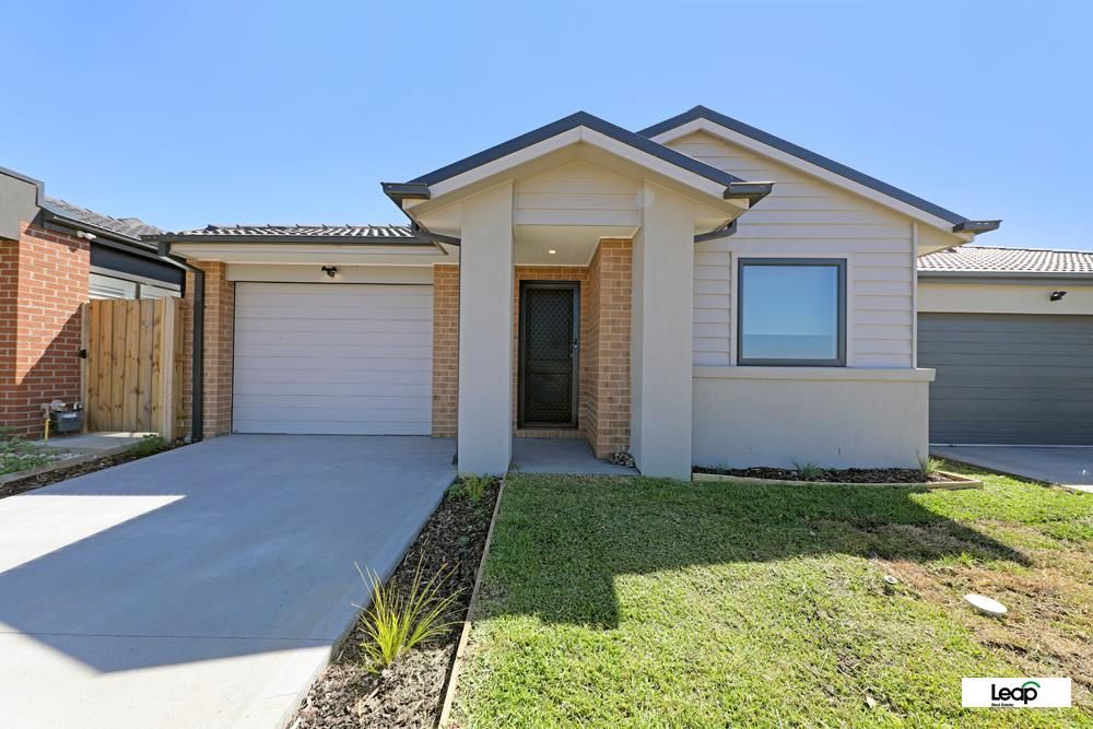 27 Vecchio Parkway, Wallan VIC 3756 House For Rent Domain