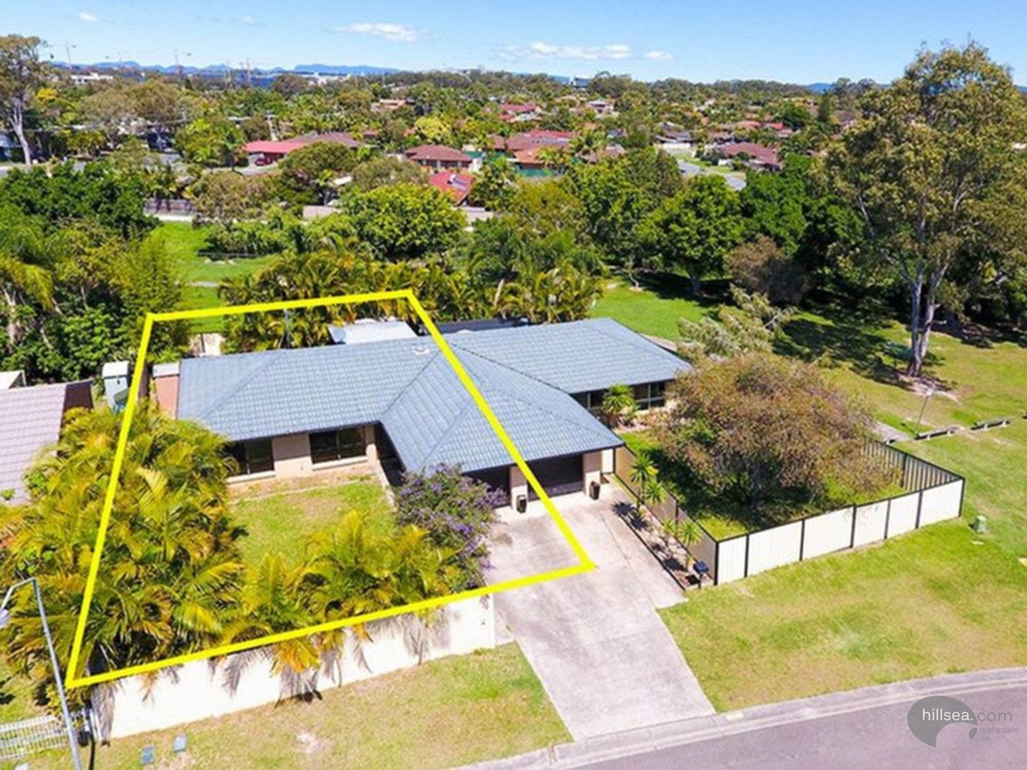 2/20 Orkney Place, Labrador QLD 4215, Image 0
