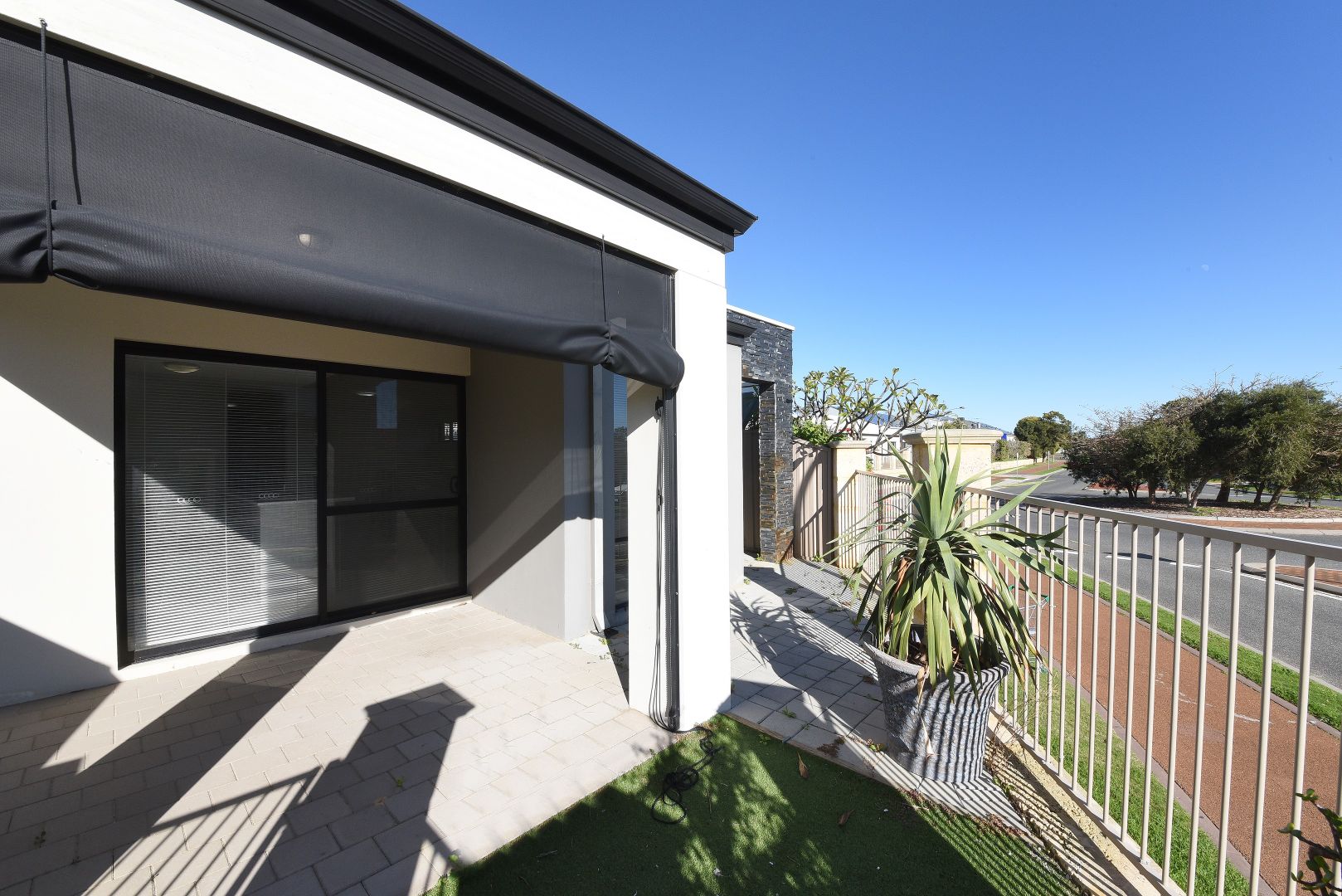 4/2 Fowey Loop, Mindarie WA 6030, Image 2