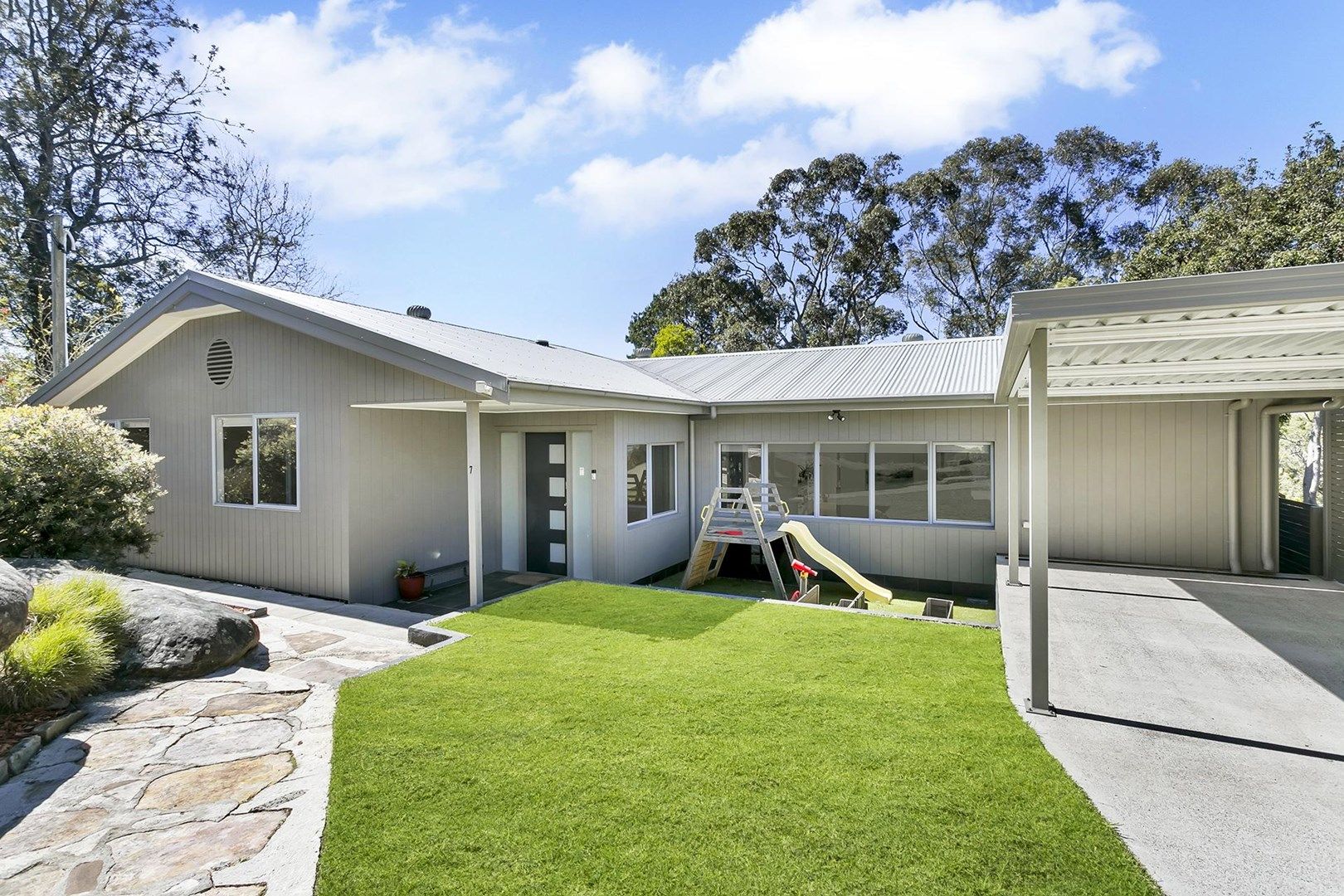 5 bedrooms House in 7 Woodvale Avenue NORTH EPPING NSW, 2121