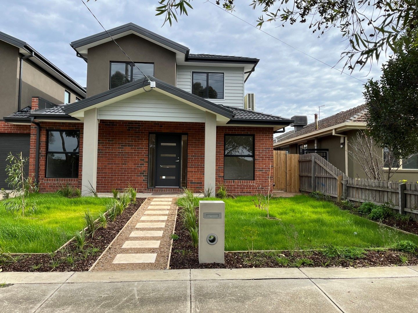 4 bedrooms Apartment / Unit / Flat in 1/45 May Street GLENROY VIC, 3046