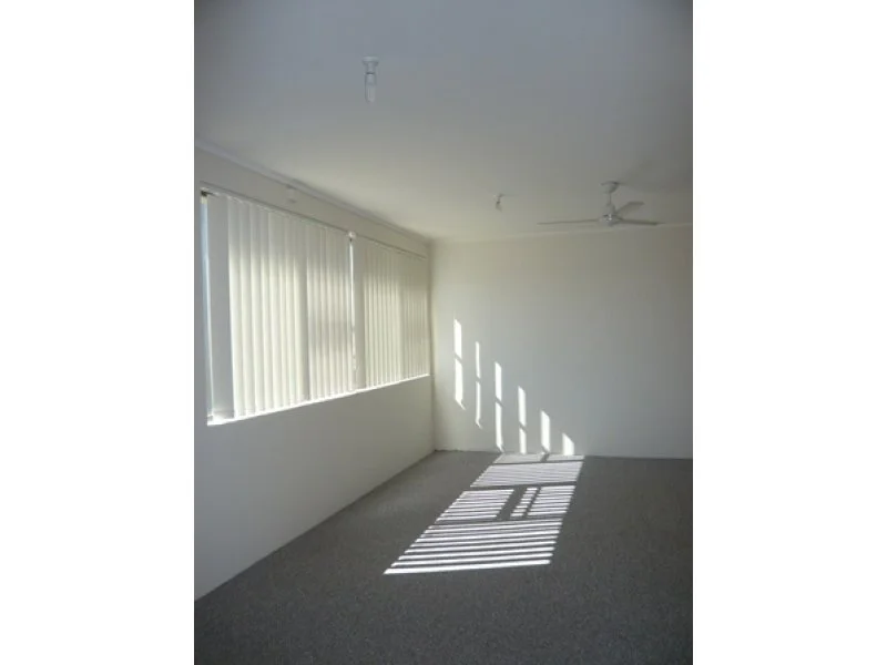 Additional image 17 of 8/118 Russell Street, Bathurst NSW 2795