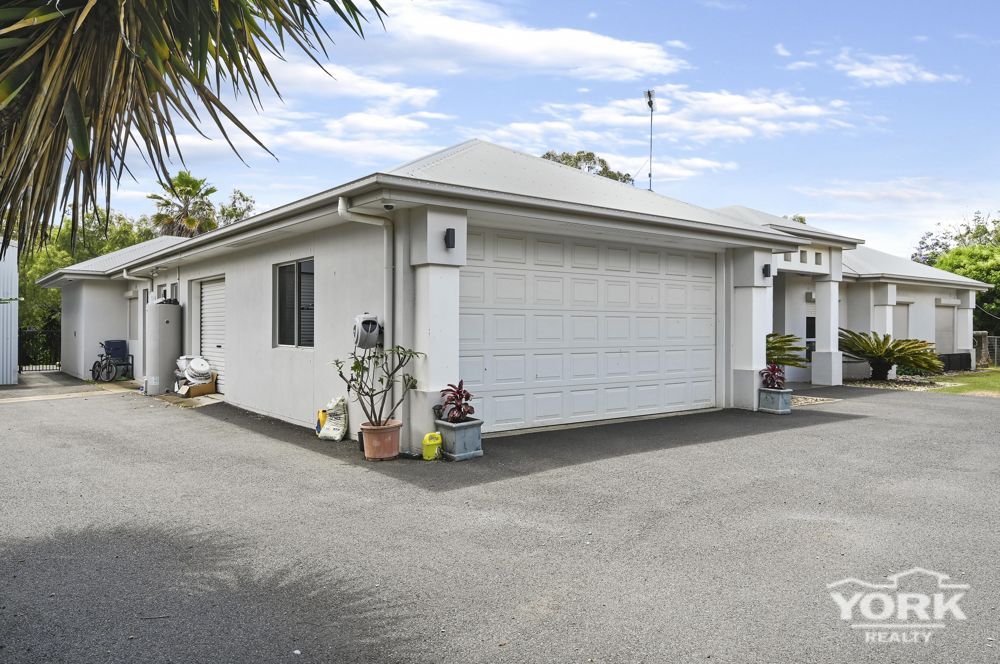 5 bedrooms House in 22 Heritage Court GLENVALE QLD, 4350