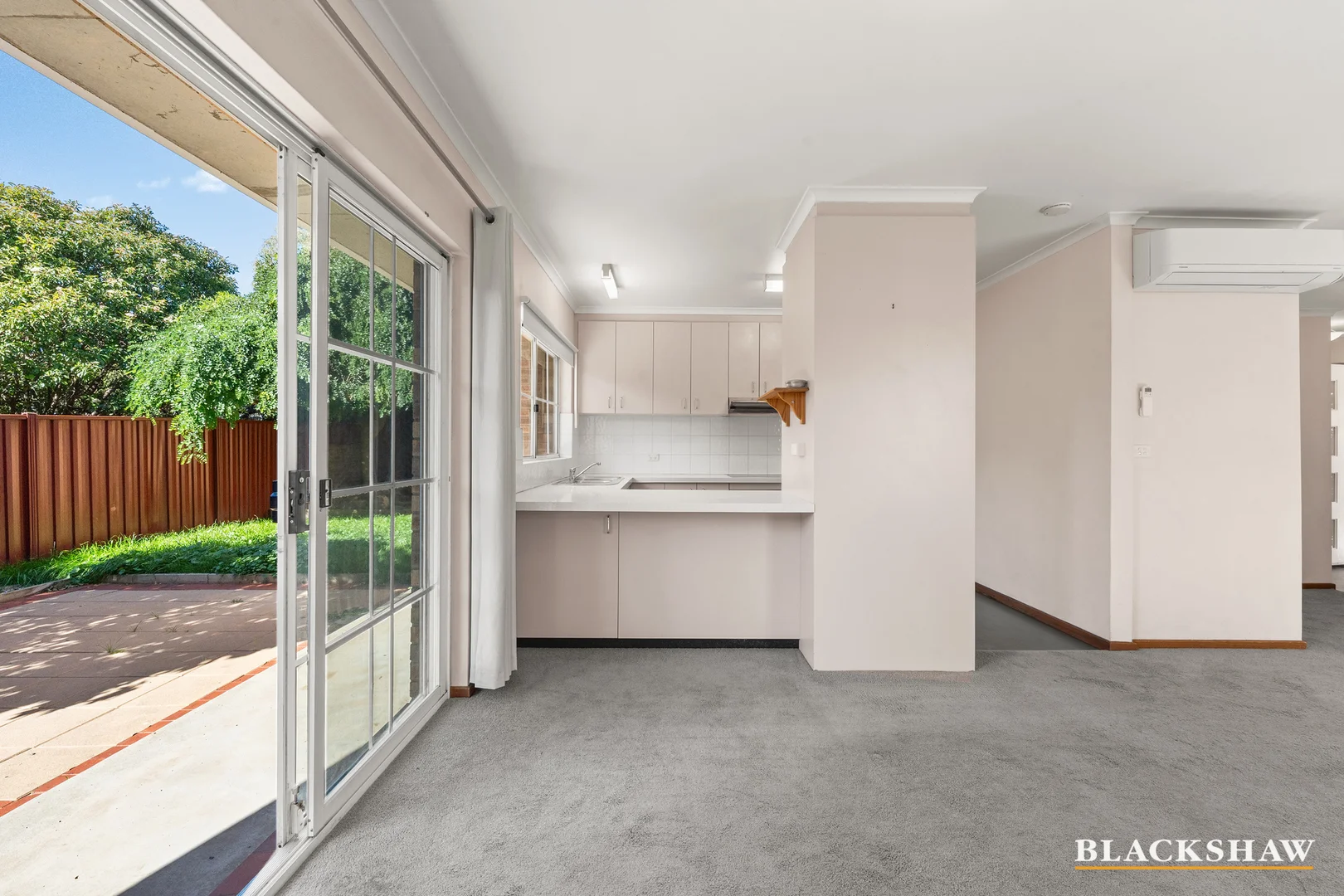 Additional image 4 of 5/9 Torpy Place, Jerrabomberra NSW 2619