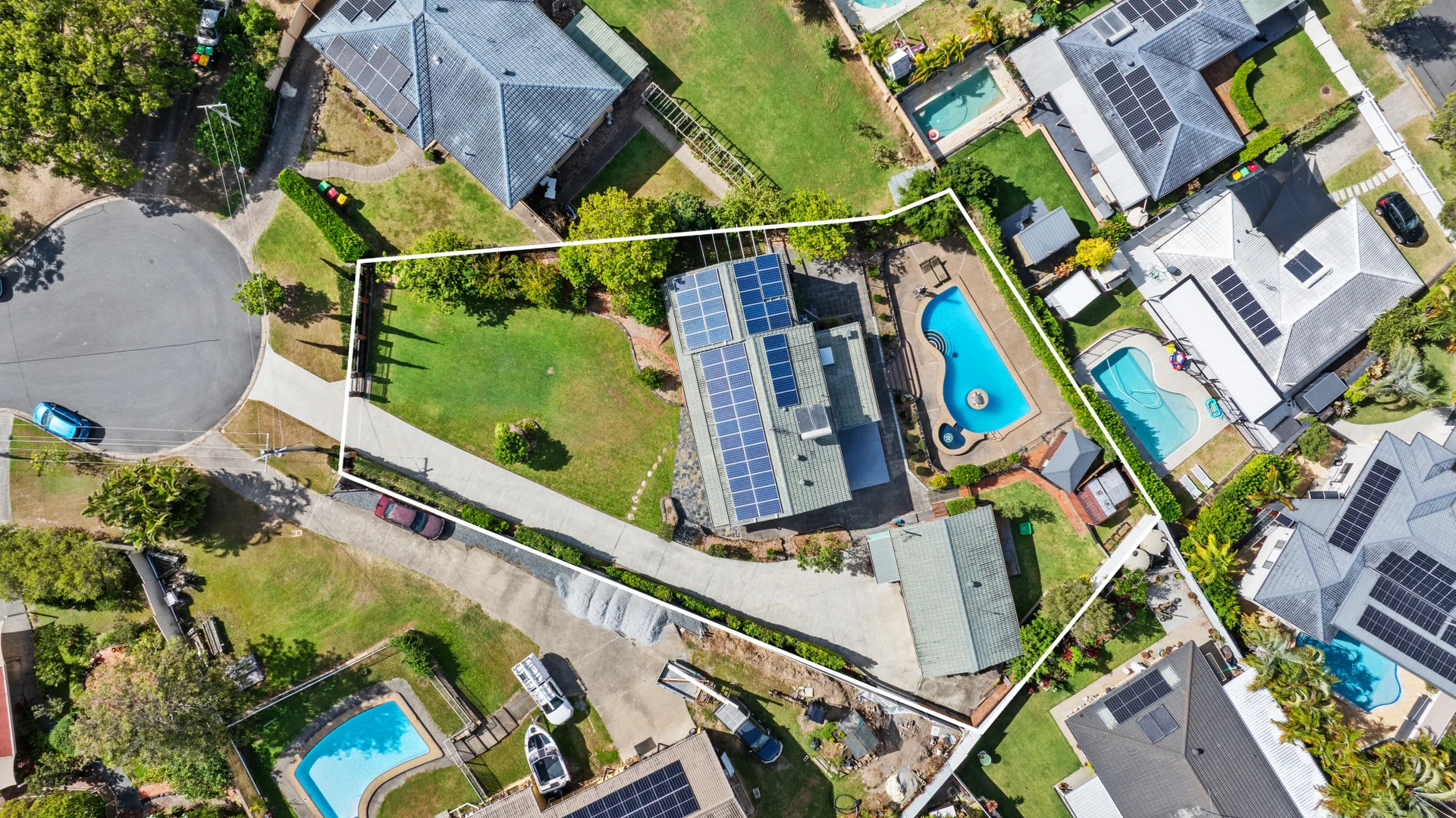 Additional image 35 of 9 Penamber Court, Benowa QLD 4217