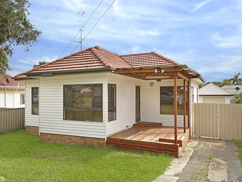 182 Pur Pur Avenue, Lake Illawarra NSW 2528, Image 0