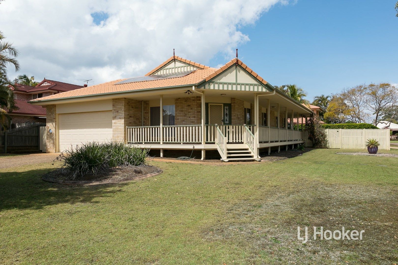14 Cliftonville Place, Redland Bay QLD 4165