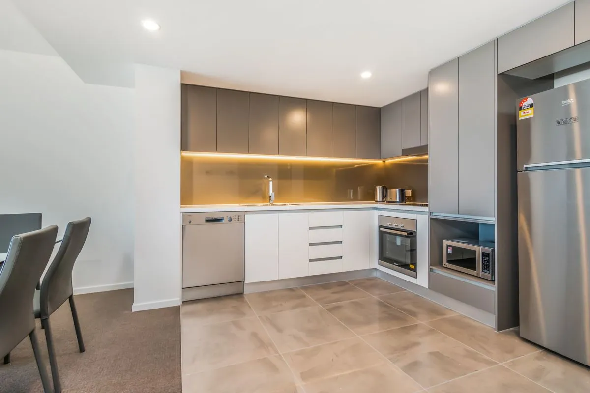 North-Facing Apartment | Sweeping Gabba Views, Rare Tandem Parking & Low BC Levies - View 5