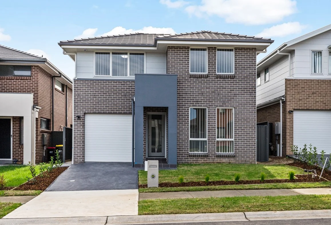 215 Dalmatia Avenue, Edmondson Park NSW 2174