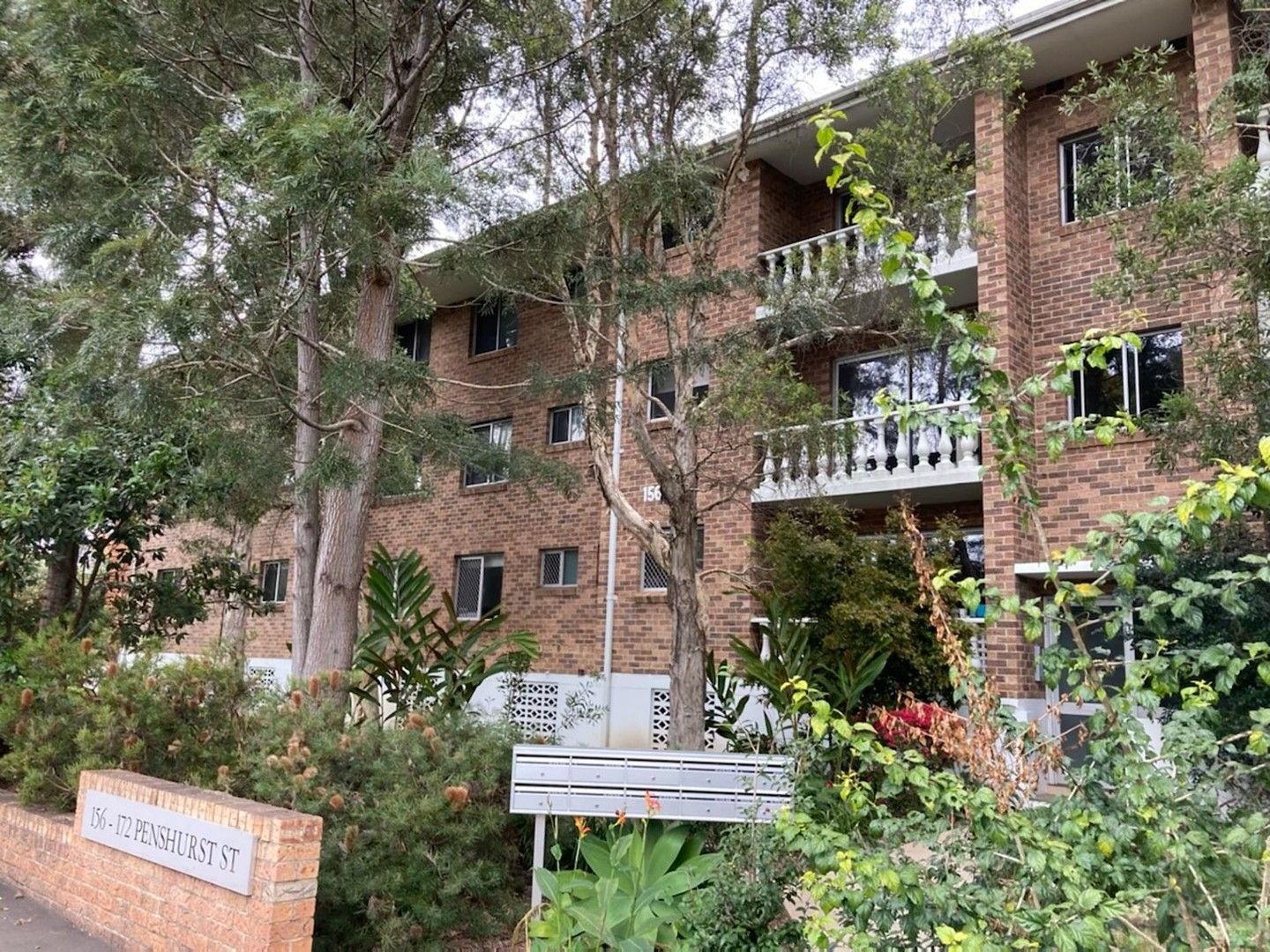 2 bedrooms Apartment / Unit / Flat in 13/156-172 Penshurst St NORTH WILLOUGHBY NSW, 2068