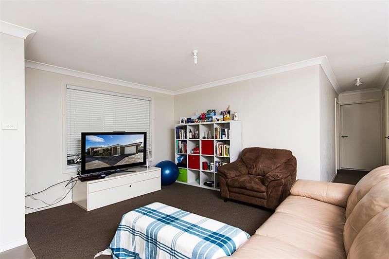 3/295 Sandgate Rd, Shortland NSW 2307, Image 2