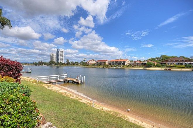 Picture of 1/22 Aquila Court, MERMAID WATERS QLD 4218