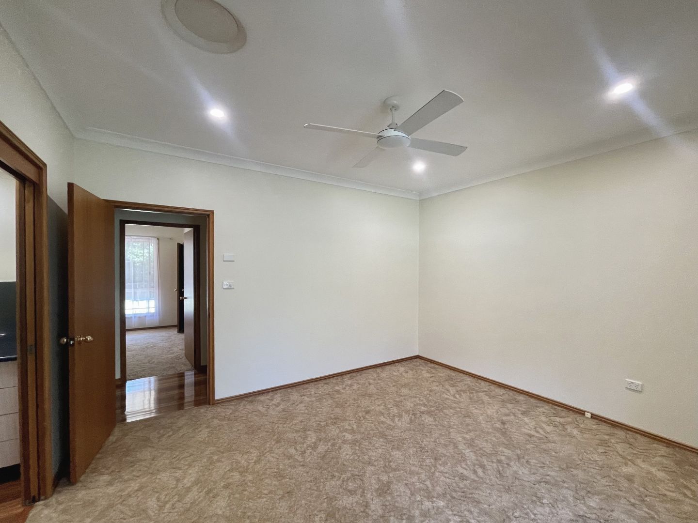 14A Barinya Lane, Springfield NSW 2250 - House For Rent | Domain
