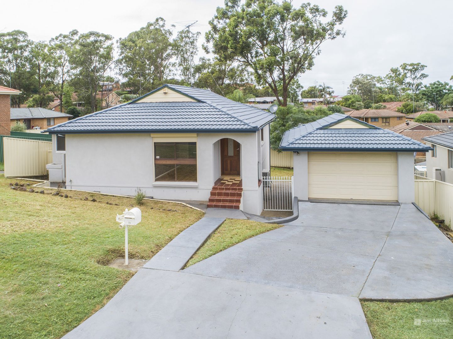 71 Farmview Drive, Cranebrook Property History & Address Research