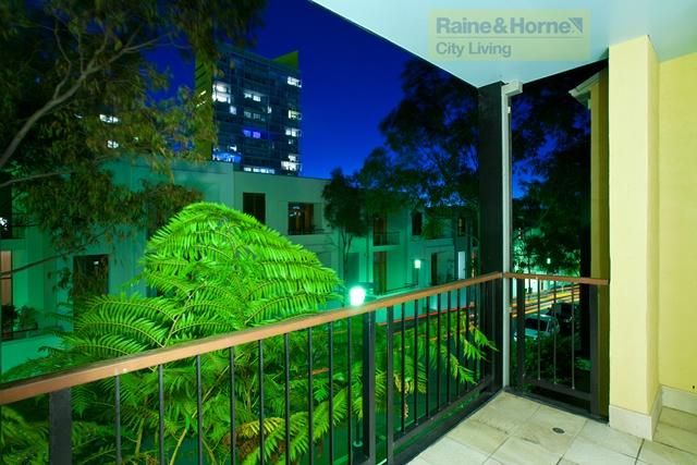 16 Cadigal Ave, PYRMONT NSW 2009, Image 2