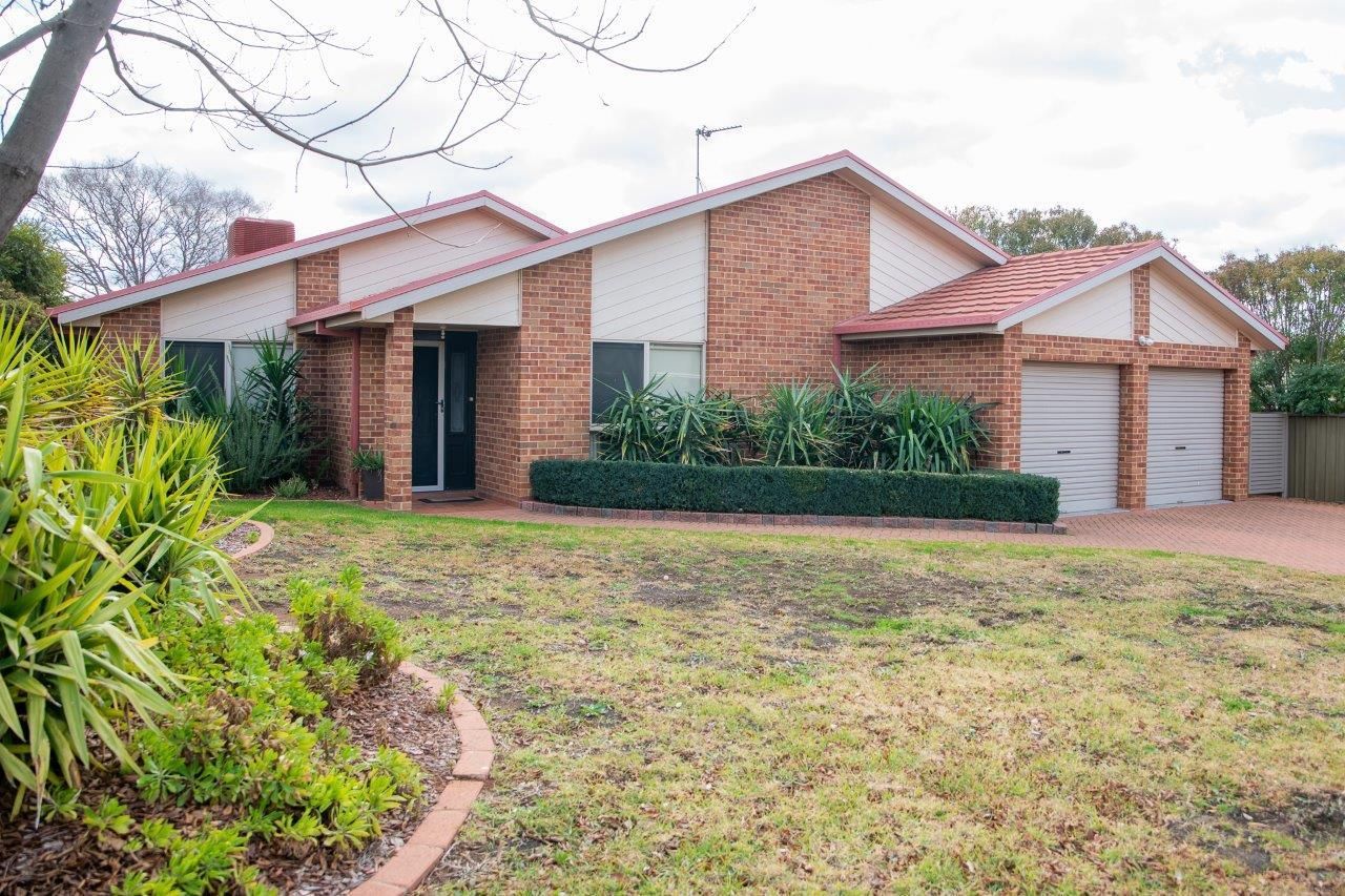3 Poidevin Place, Dubbo NSW 2830, Image 0