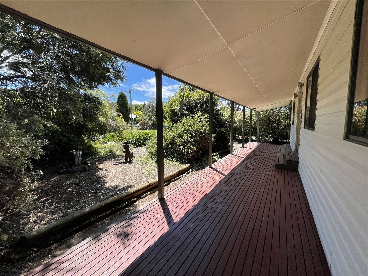 39 Shaw Avenue, Eildon VIC 3713, Image 1