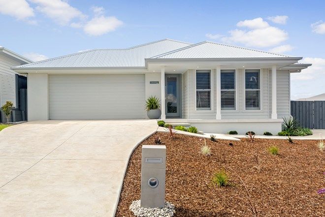Picture of 21 Sunnyspot Boulevard, CATHERINE HILL BAY NSW 2281