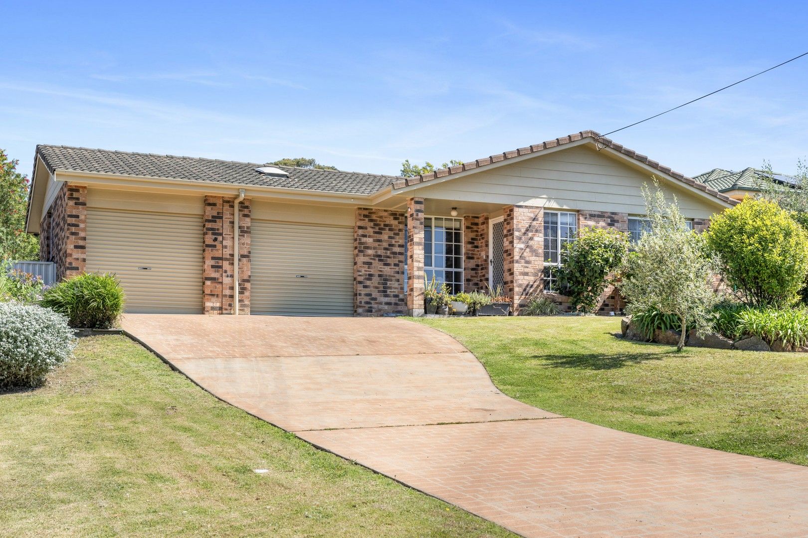 4 bedrooms House in 15 Stanton Drive ULLADULLA NSW, 2539
