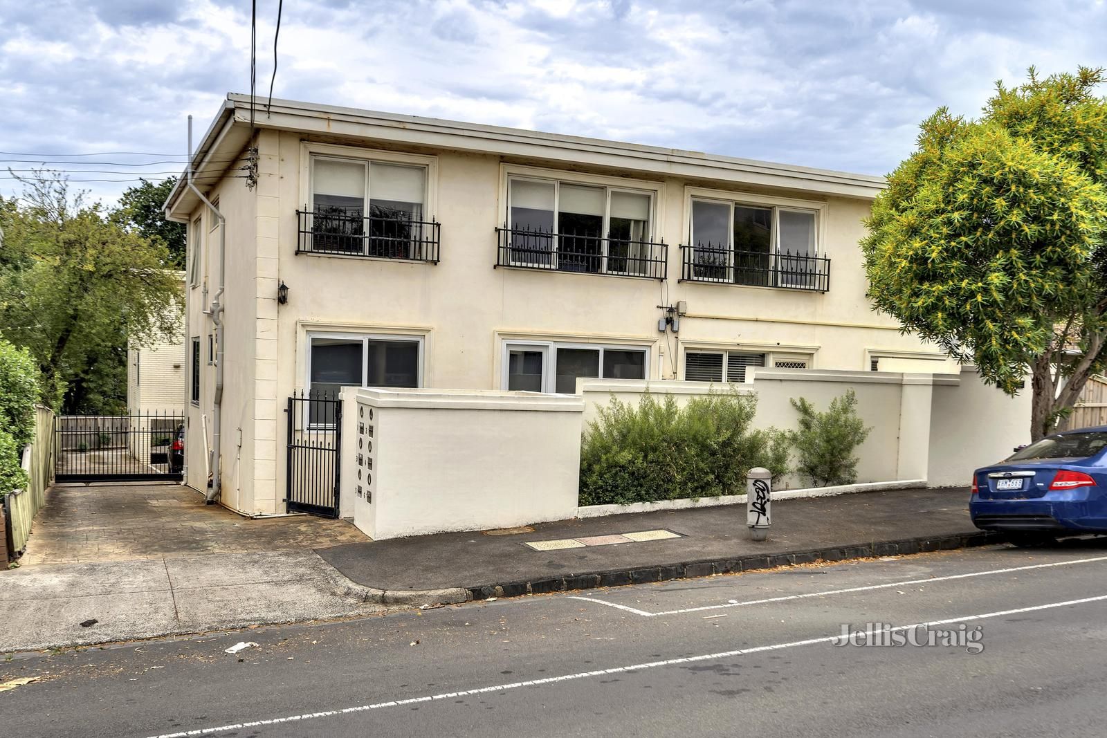 10/5 Allard Street, Brunswick West VIC 3055 Domain