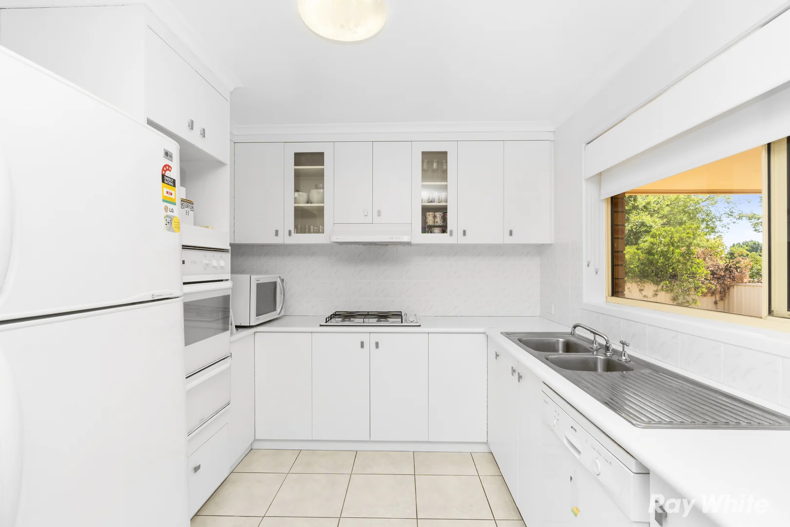 Additional image 4 of 1 O'Hara Place, Kooringal NSW 2650