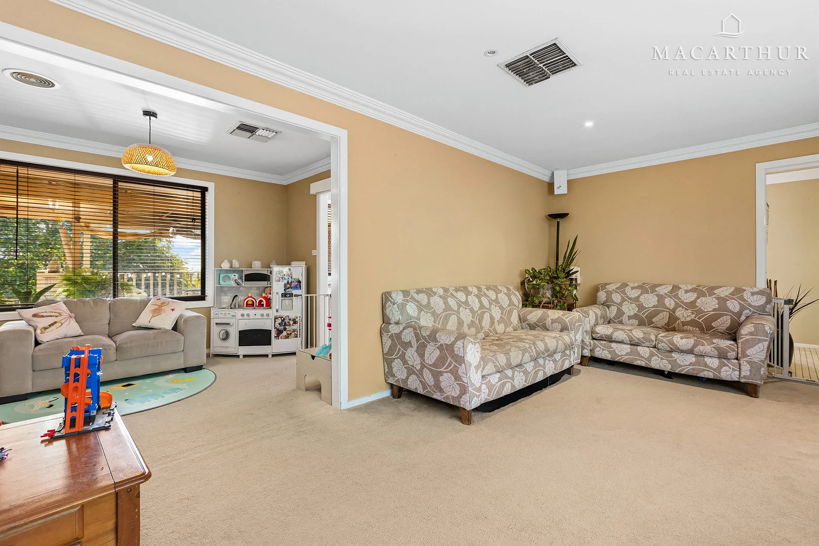 Additional image 7 of 4 Lincoln Avenue, Tolland NSW 2650