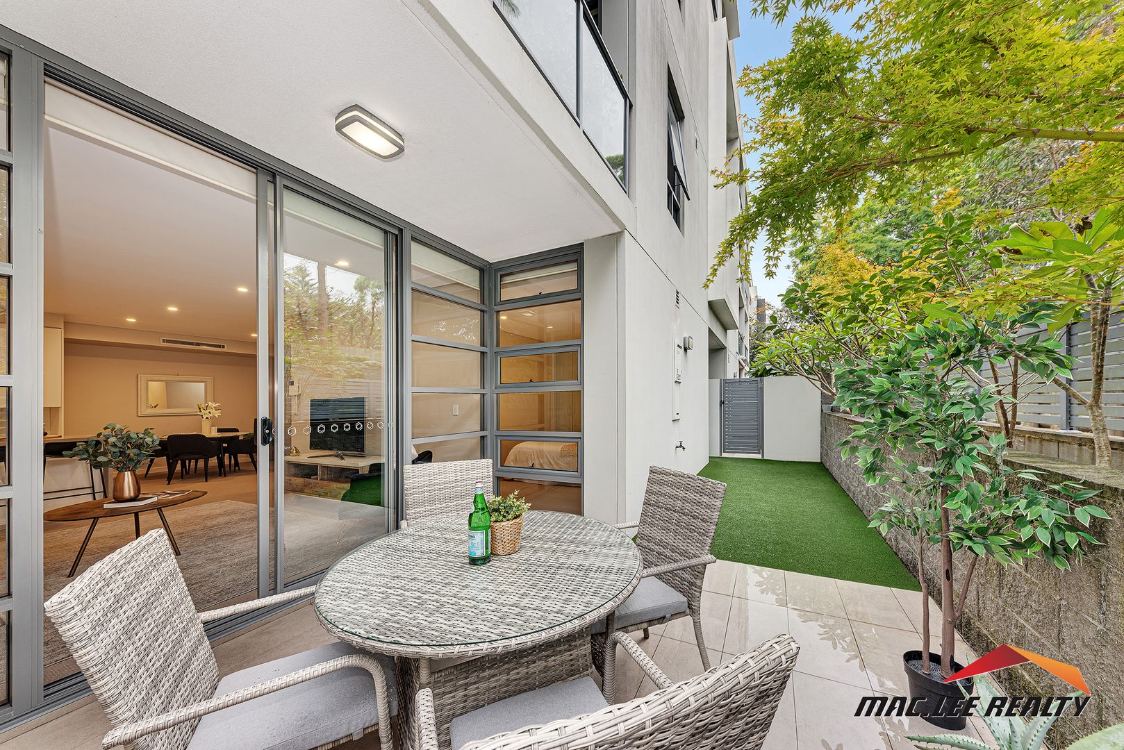 7/18 Shinfield Avenue, St Ives NSW 2075