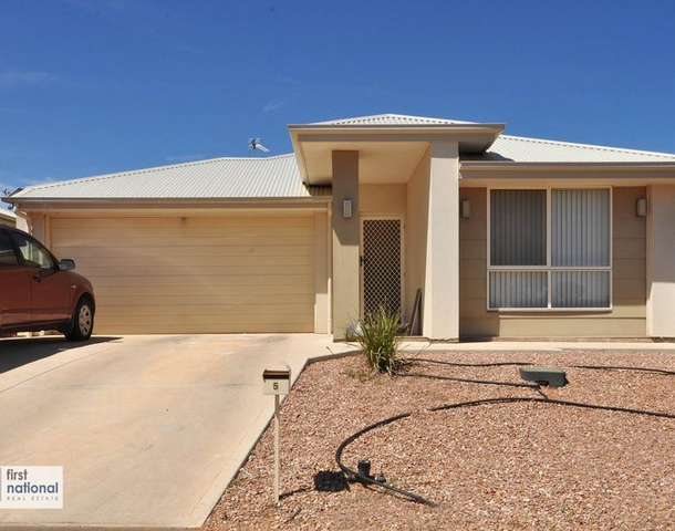 5 Riordan Grove, Port Augusta SA 5700