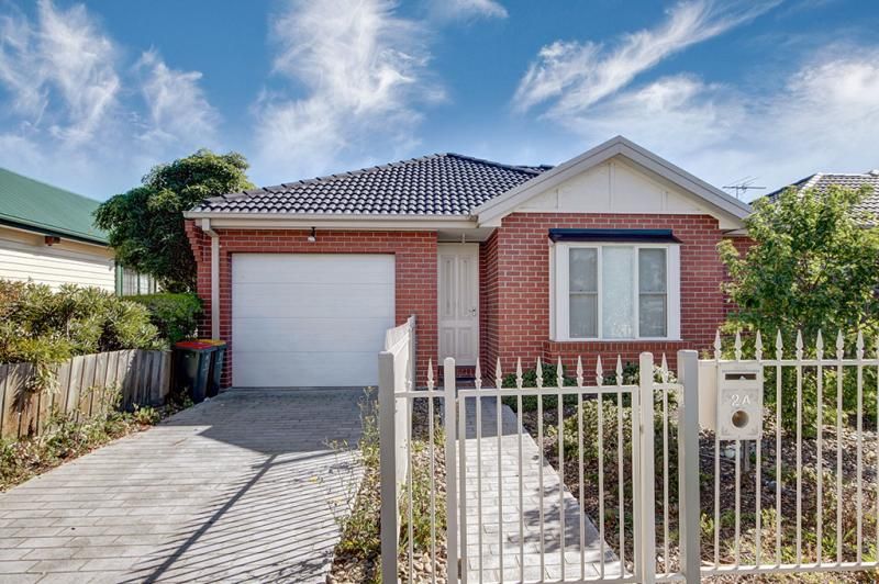 3 bedrooms Apartment / Unit / Flat in 2A Tuppal Place KEILOR EAST VIC, 3033