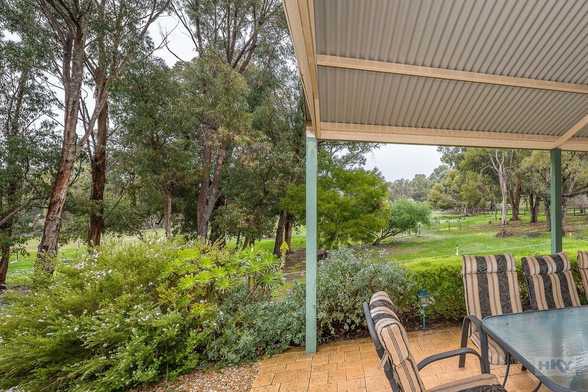 1 Catsbell Avenue, Bullsbrook WA 6084, Image 2