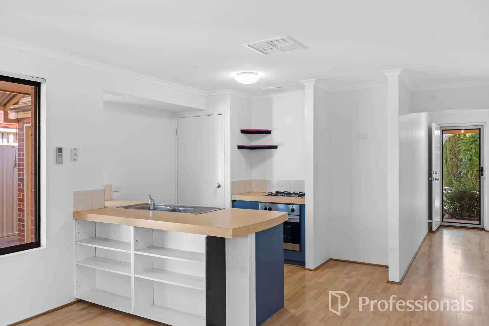 Additional image 15 of 7/8 Warlu Place, High Wycombe WA 6057