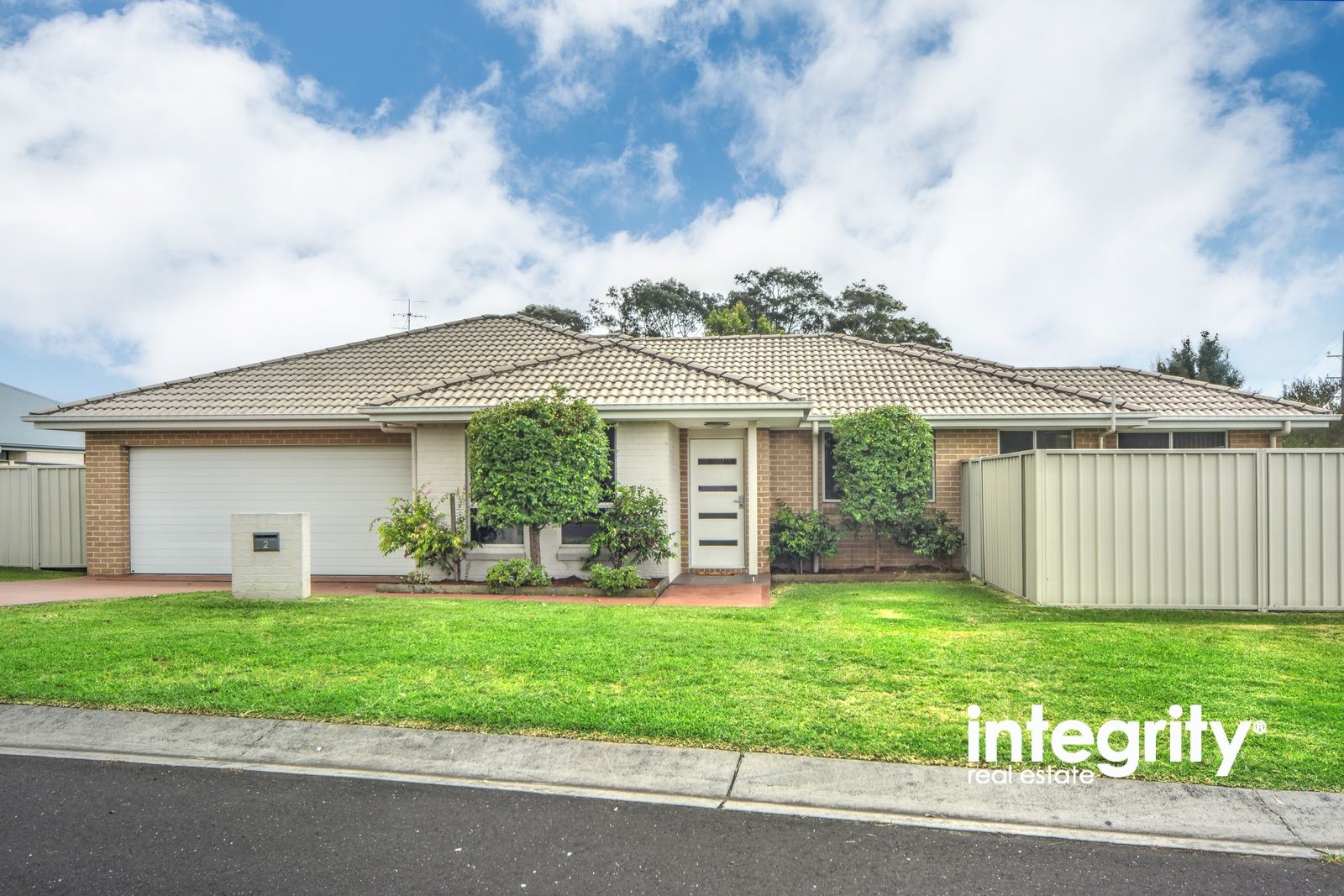 2 Coral Sea Drive, West Nowra NSW 2541