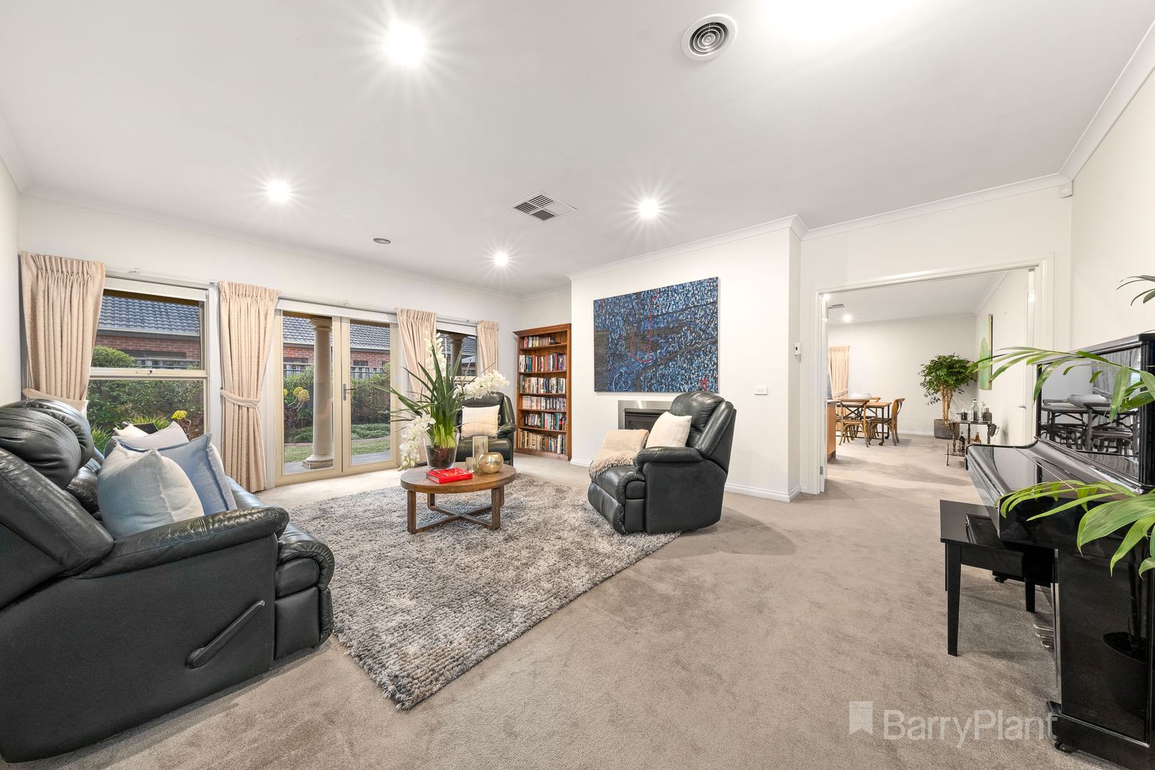 2 Banjo Paterson Drive, Pakenham VIC 3810, Image 1