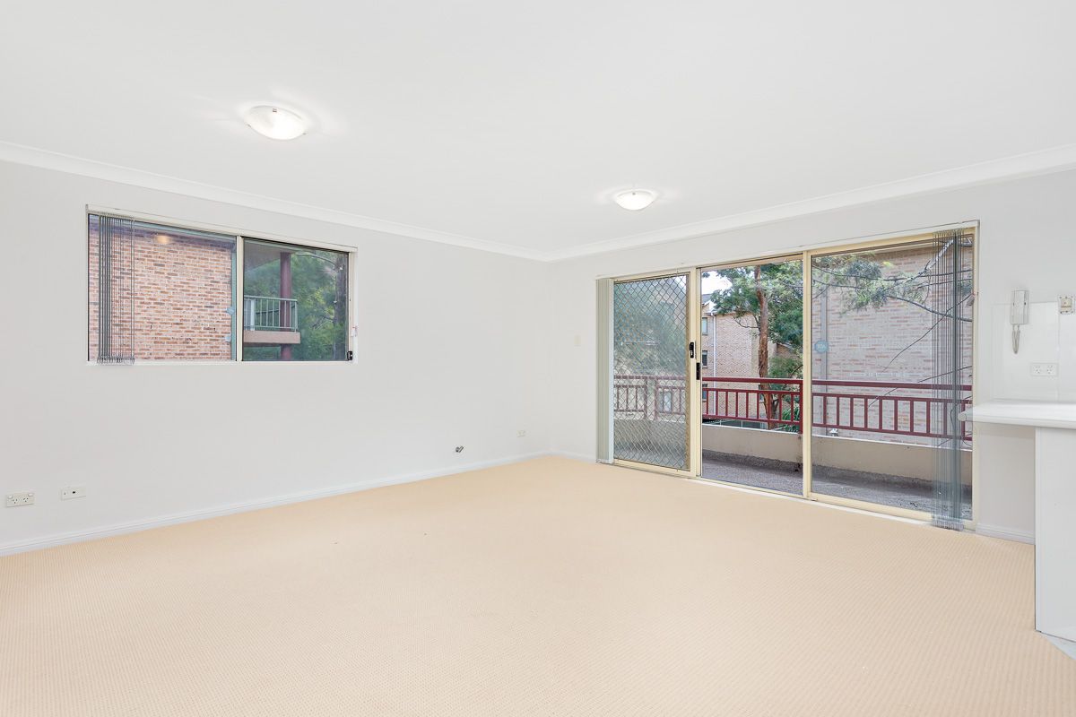 4/219 Dunmore Street, Pendle Hill NSW 2145, Image 1