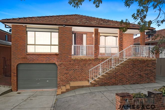 Picture of 10 Cambala Avenue, LALOR VIC 3075