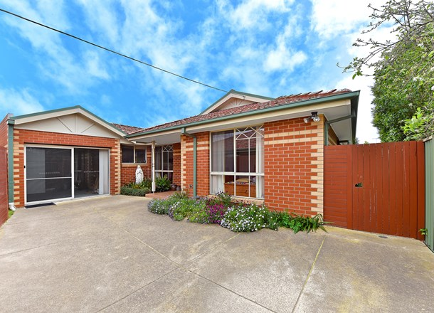 2/34 Highland Street, Kingsbury VIC 3083