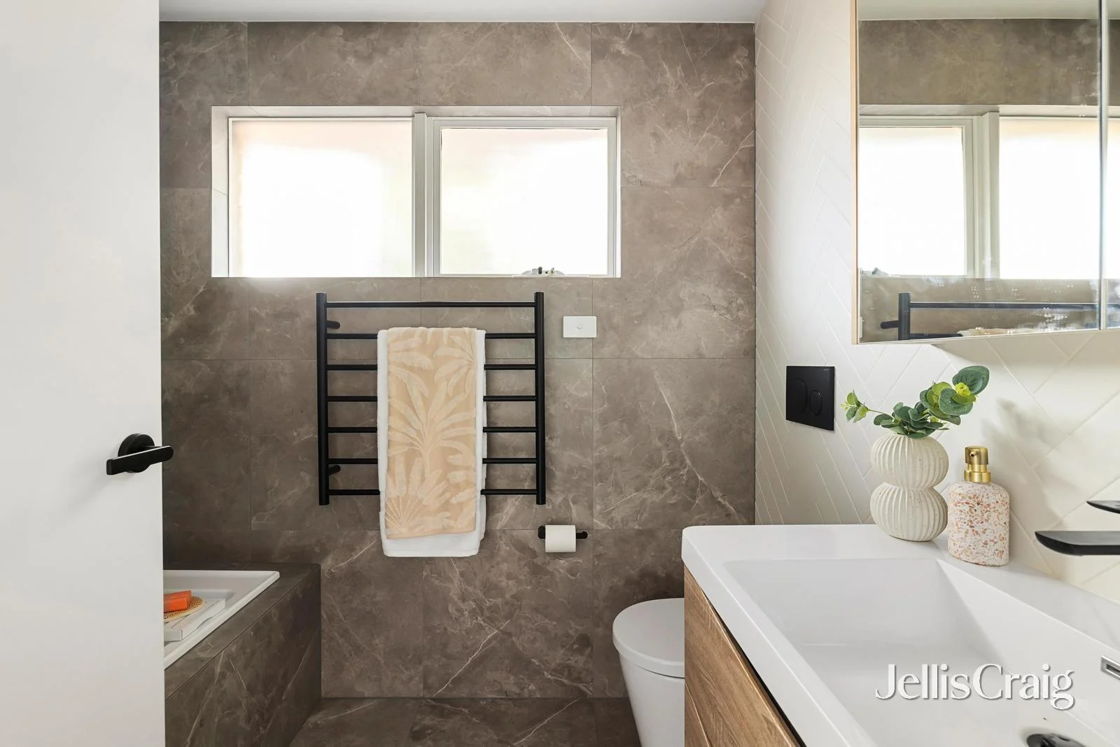 Additional image 11 of 2/9 Chauvel Street, Bentleigh East VIC 3165