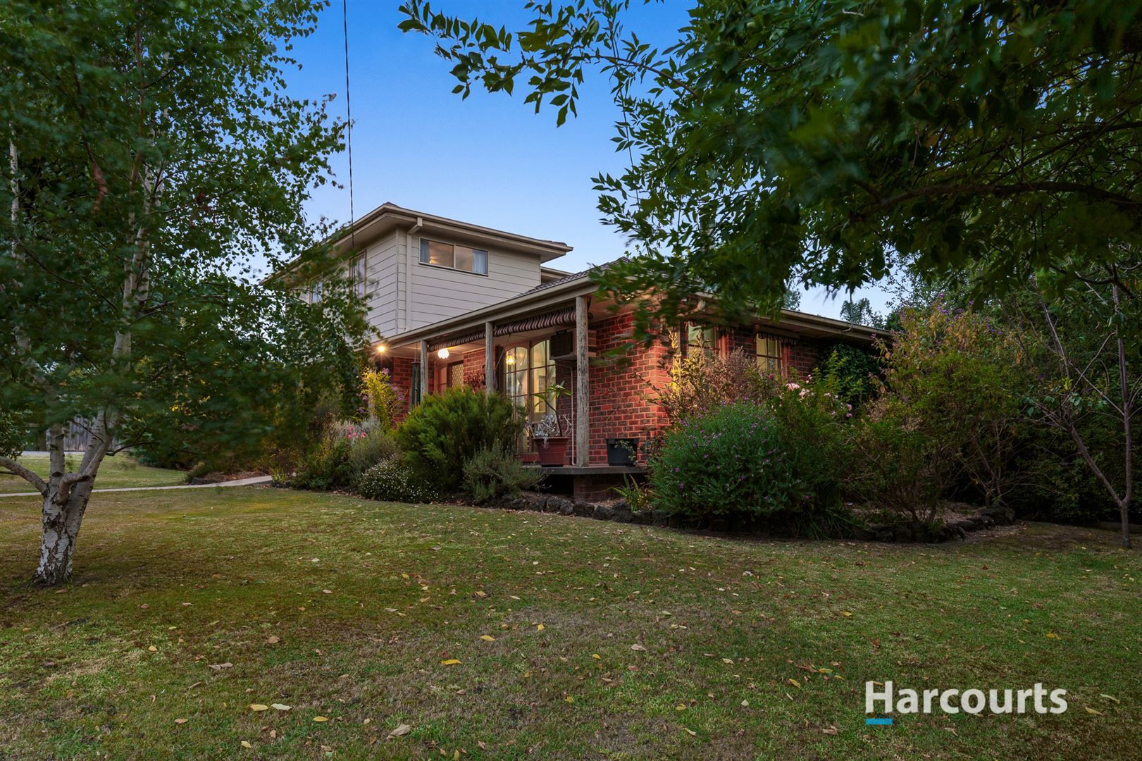 33 Sherman Drive, Bayswater North VIC 3153, Image 2