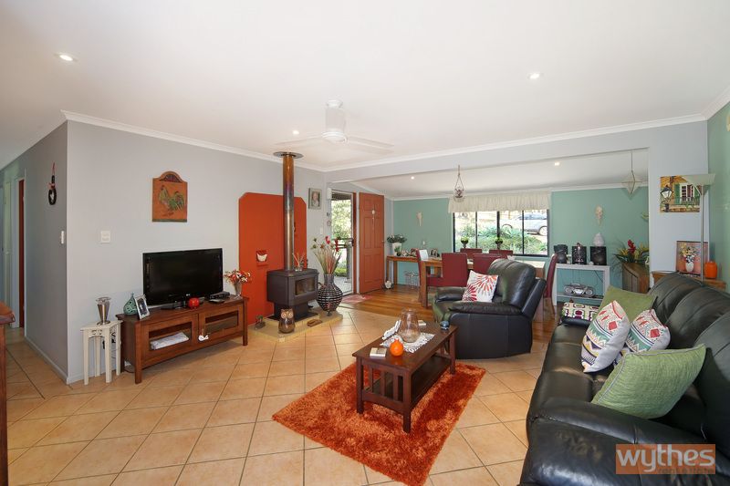 110 Cudgerie Drive, Black Mountain QLD 4563, Image 2