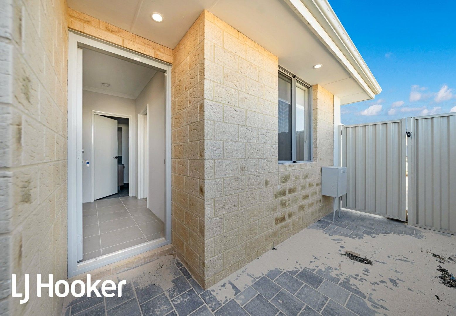 2 bedrooms House in 3a Elderflower Way ALKIMOS WA, 6038