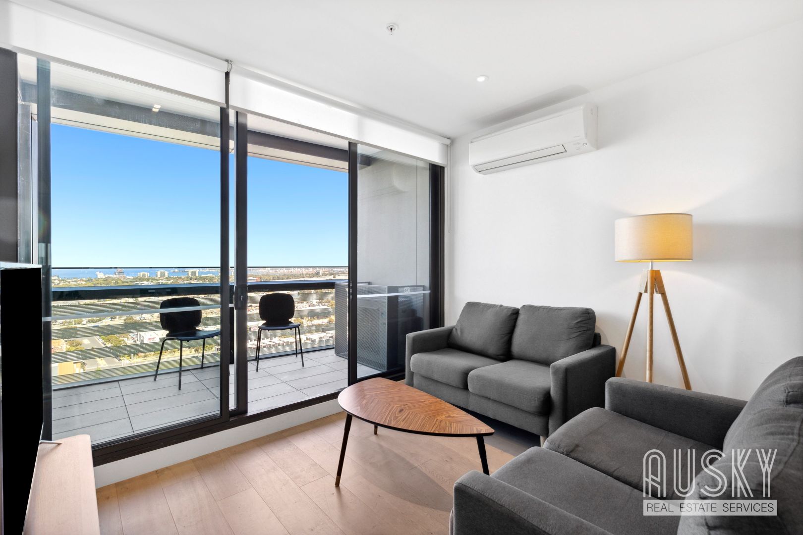 2207N/889 Collins Street, Docklands VIC 3008, Image 1