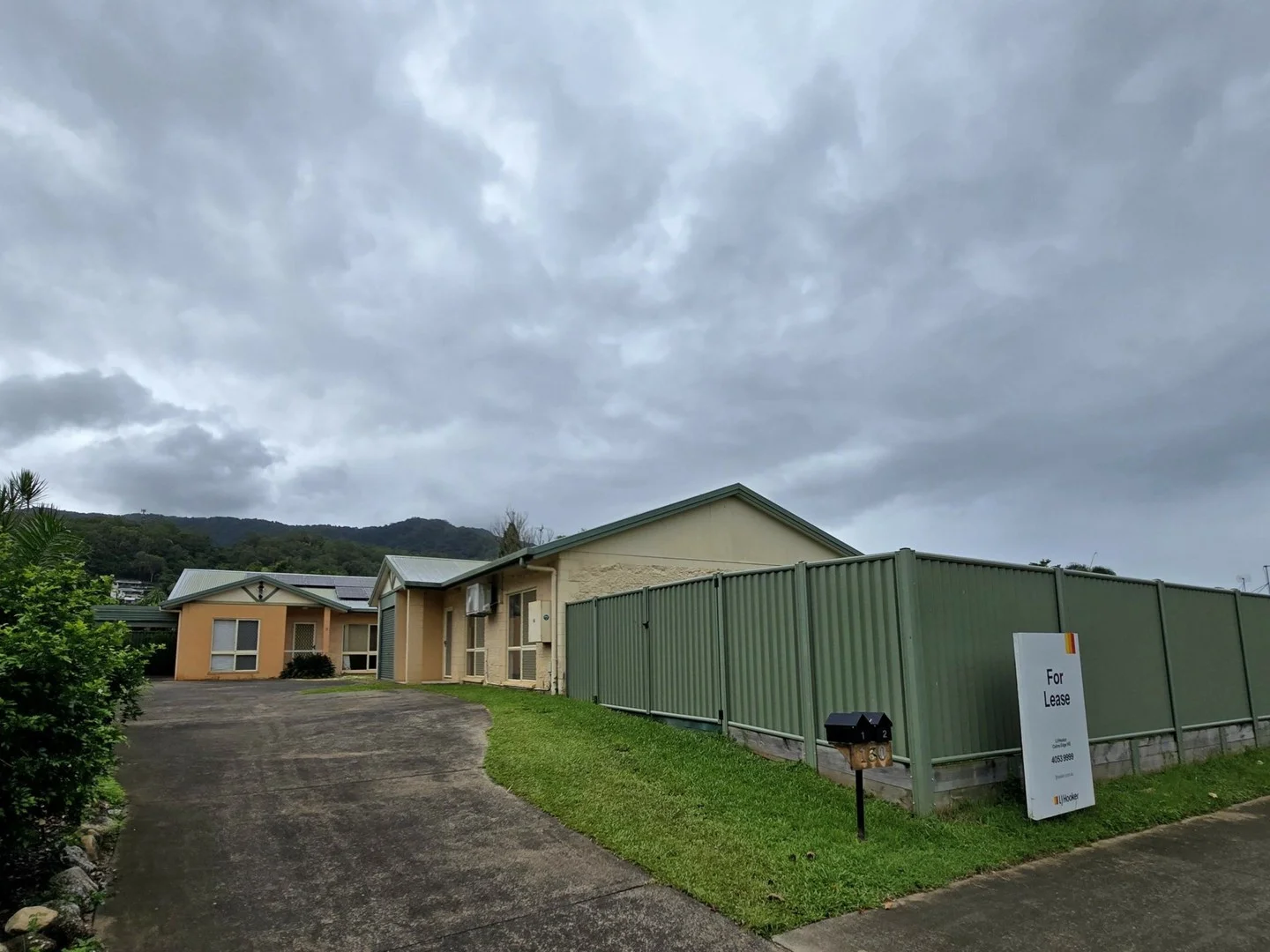 1/130 Robert Road, Bentley Park QLD 4869