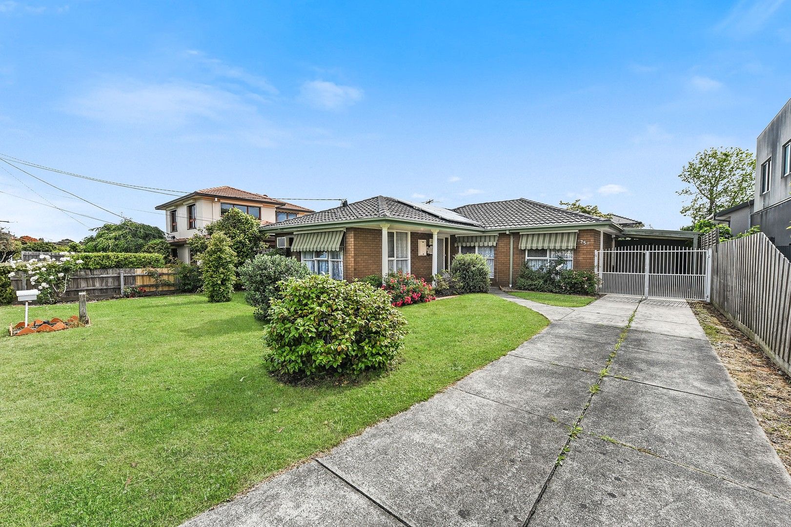 25 Einstein Avenue, Mulgrave VIC 3170