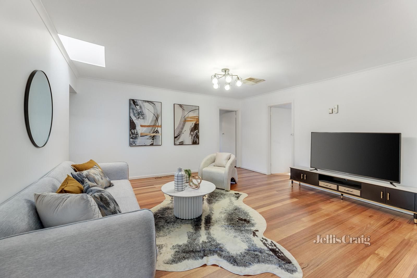 21 Chivalry Avenue, Glen Waverley VIC 3150, Image 1