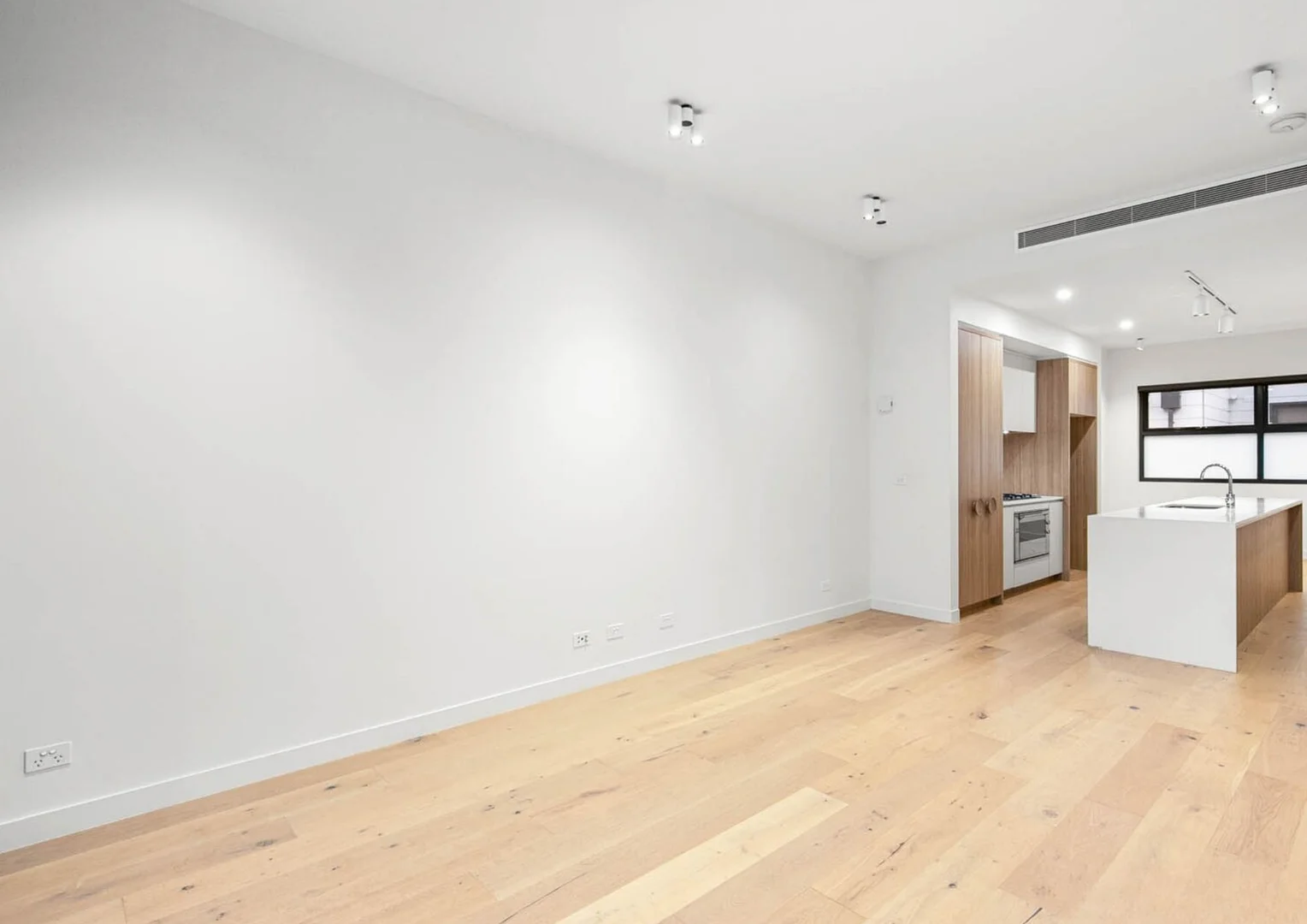 Additional image 10 of 35 Nelson Place, Williamstown VIC 3016