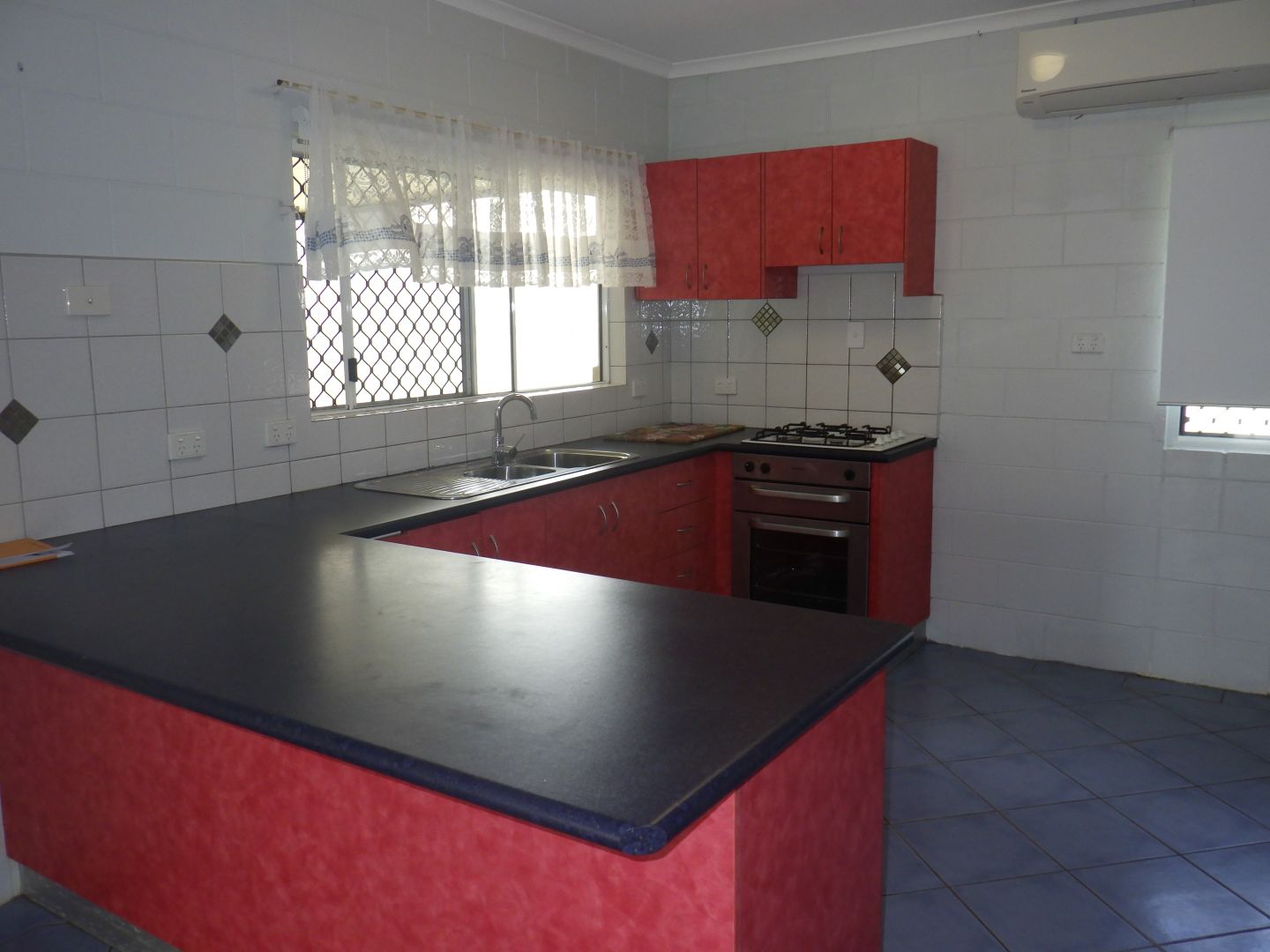 21 Foxwood Avenue, Wangan QLD 4871 House For Rent 420 Domain